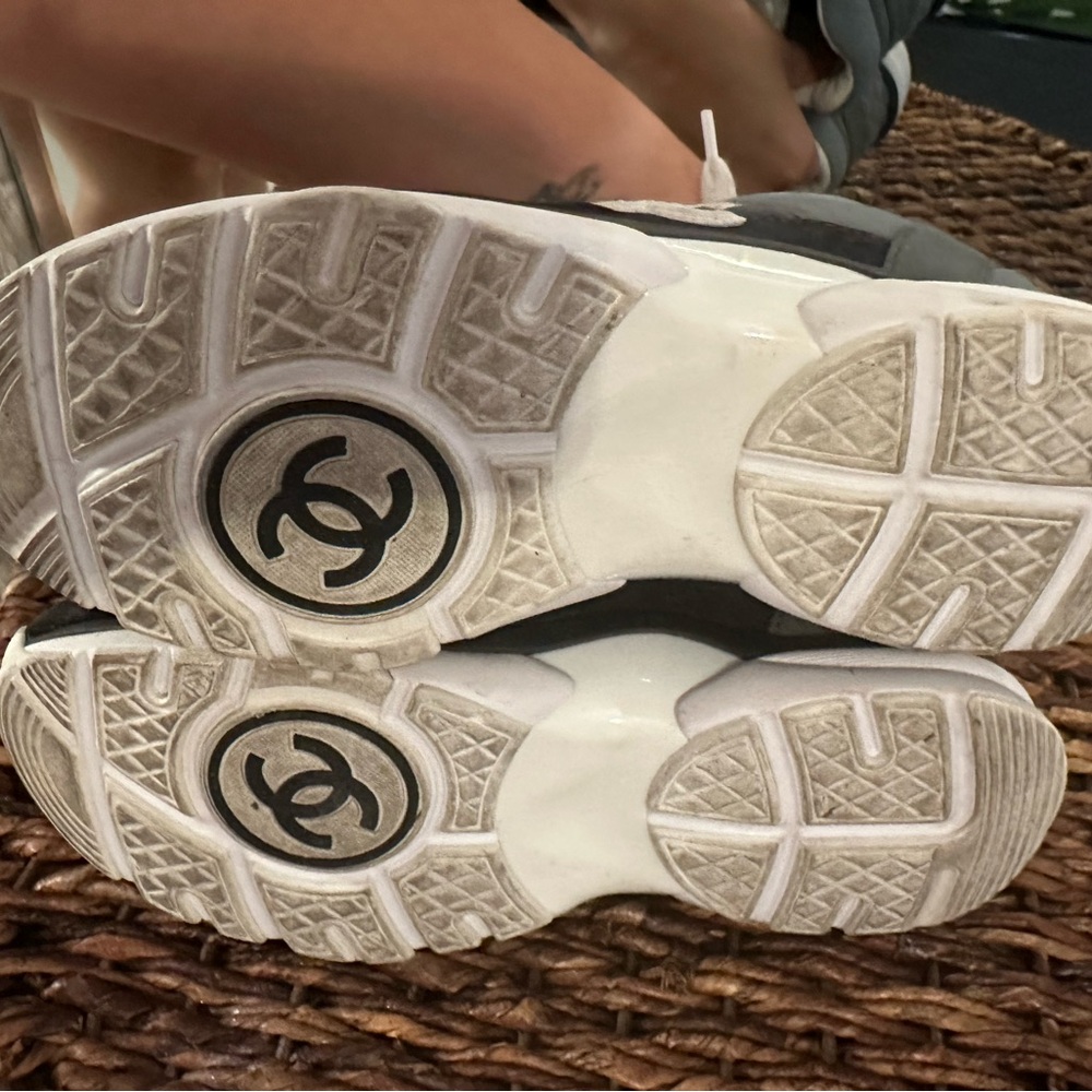 Chanel sneakers - Picture 4 of 5